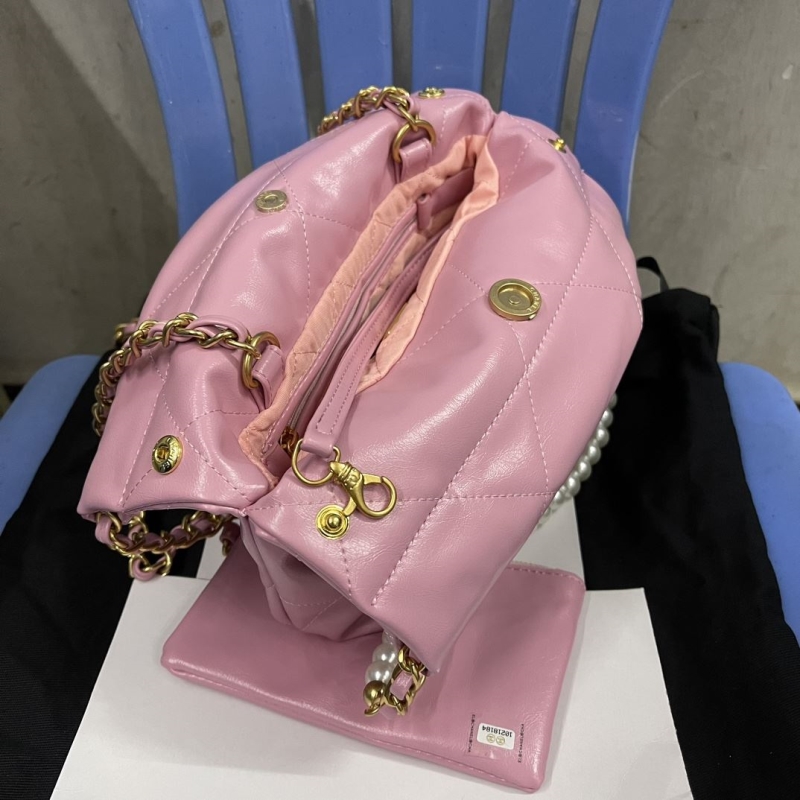 Chanel Hobo 22 Bags